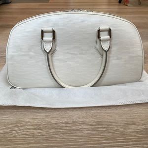 Authentic Louis Vuitton Jasmin Epi Satchel